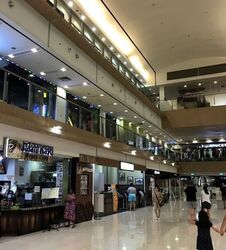West Coast Plaza (D5), Retail #588618011